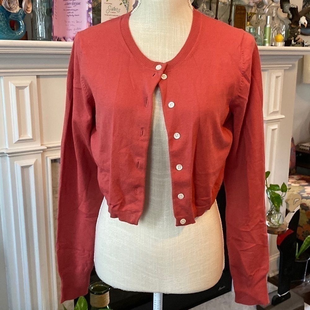 The Limited cropped cardigan sweater new w tags coral button front lightweight